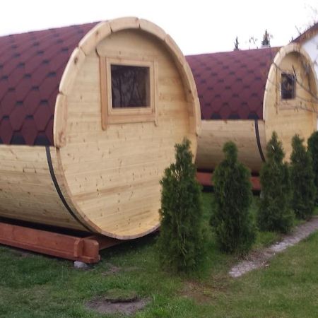 Camp-Wroc Hotell Wrocław Eksteriør bilde